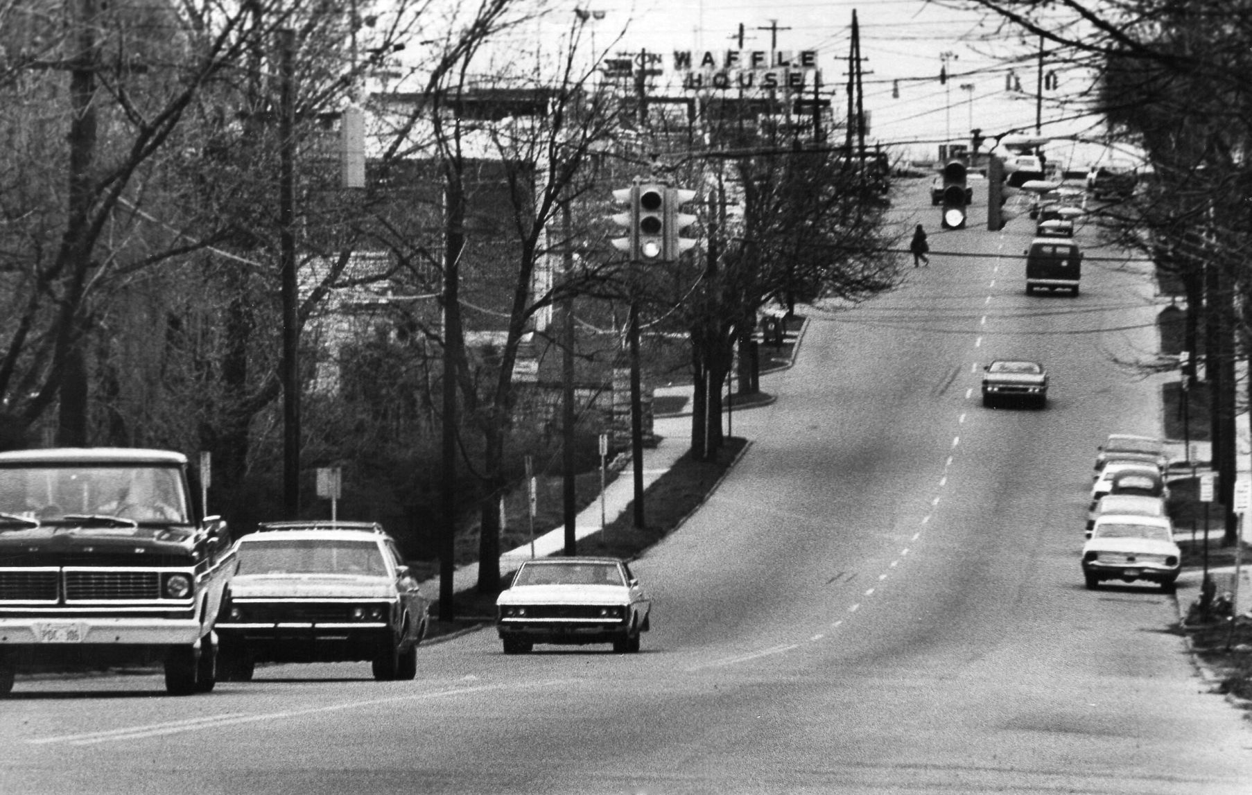 1973-03-28 Fort Avenue